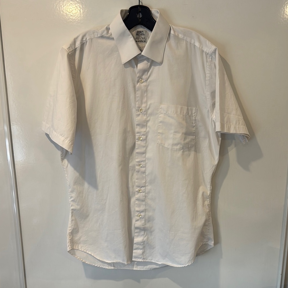 White Casual Button Down Shirt with Short Sleeves
